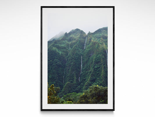 Haunting Oahu Mountains