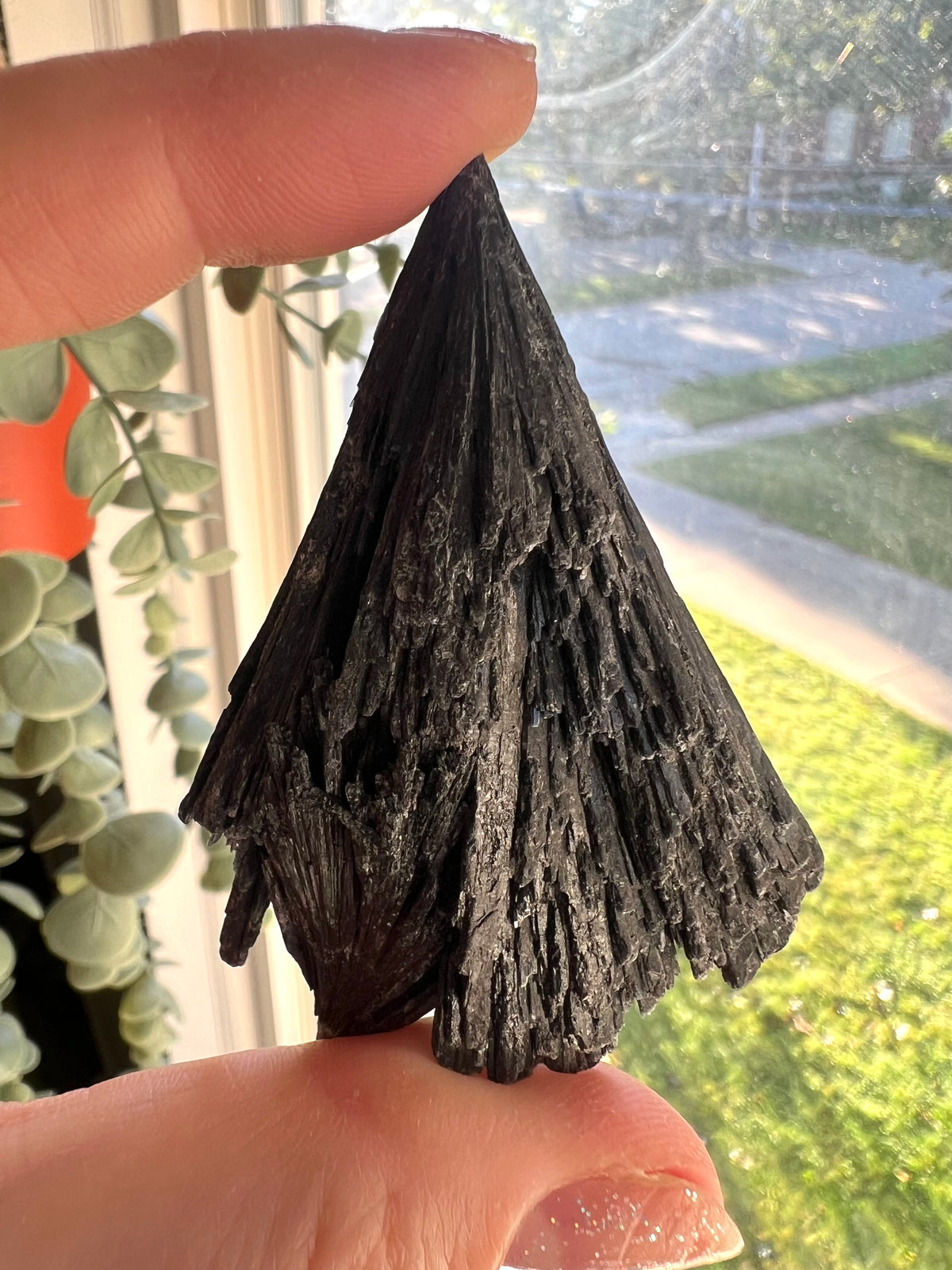 Black Kyanite Blade