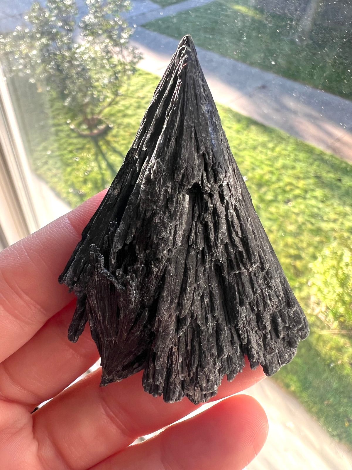Black Kyanite Blade