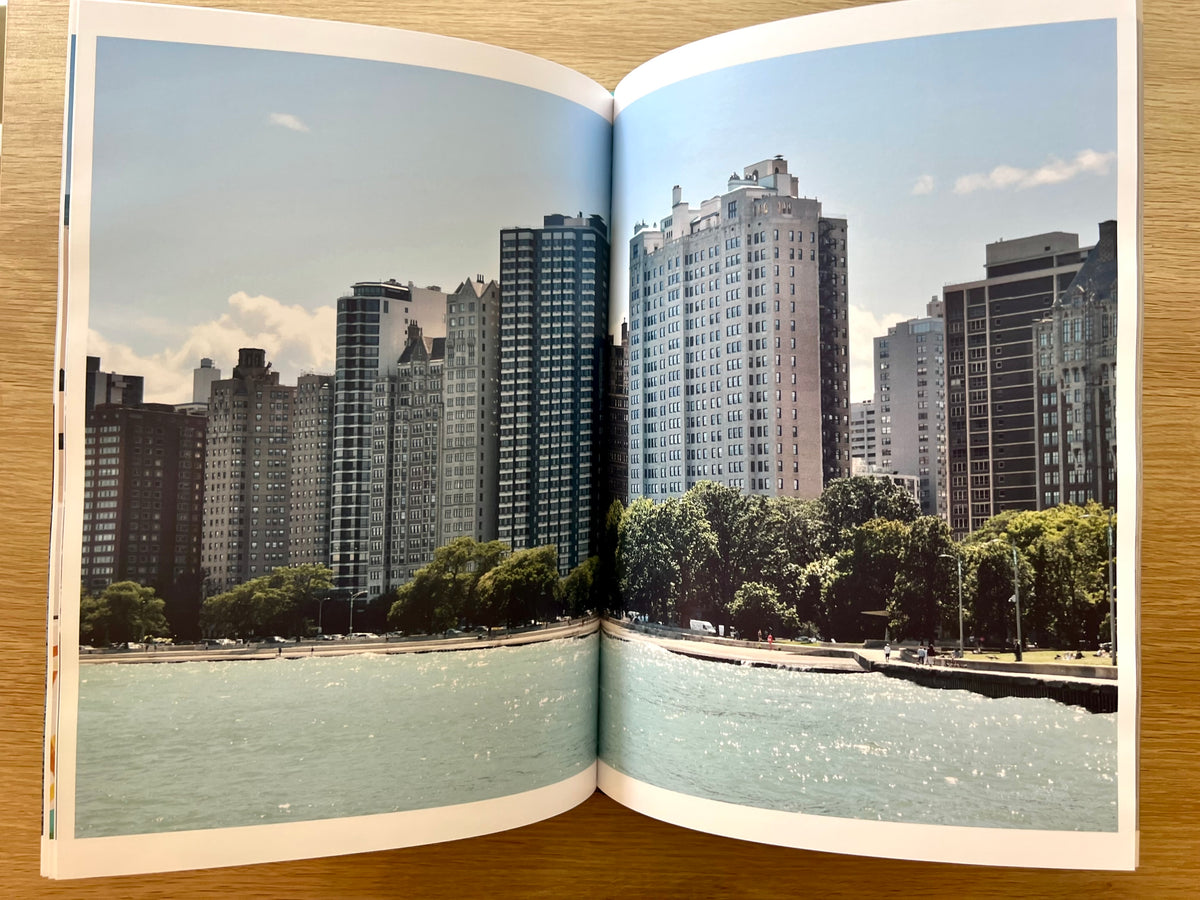 Chicago Shores: Refections Of The Windy City